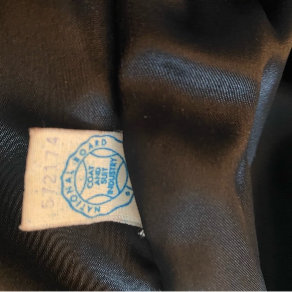 Vintage Black Button Down Round Collar Coat - Picture 8 of 12